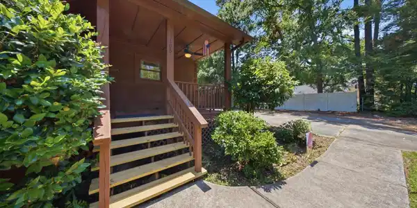 105 Bauknight Road