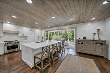 5842 Woodvine Road