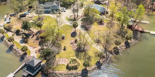 248 Rocky Retreat Court
