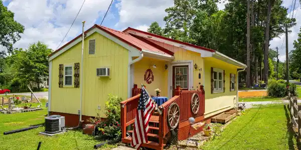 124 Landing Road