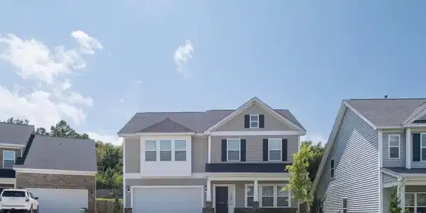 1375 Tamarind Lane