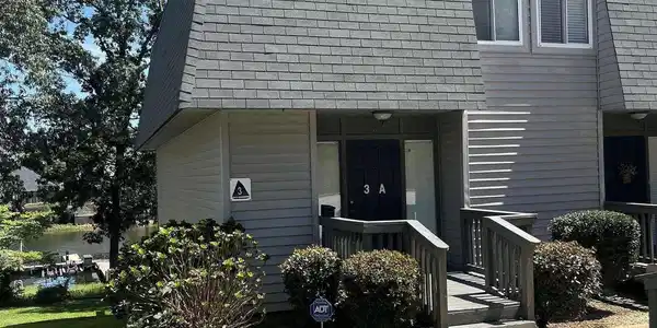 301 Harbor Heights Drive 3A