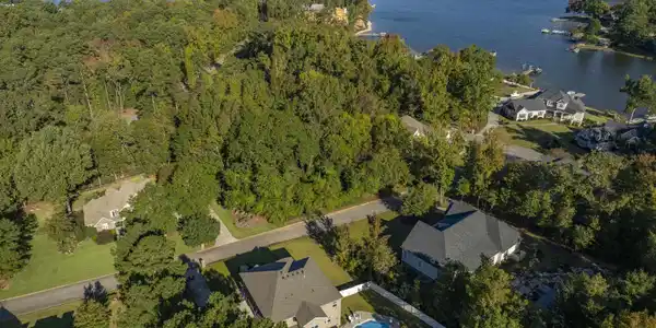 109 Pebble Stone Drive