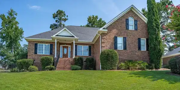 212 Bay's End Court