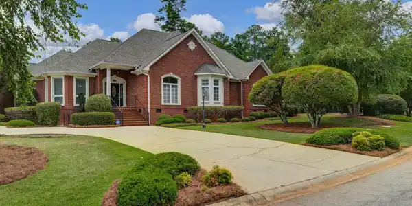800 Shore View Drive