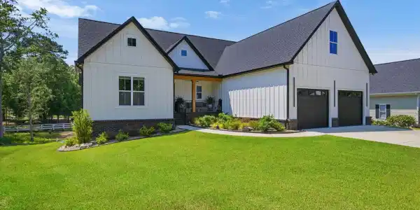 52 Melrose Place