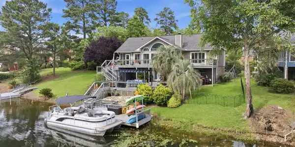 124 Cove Court