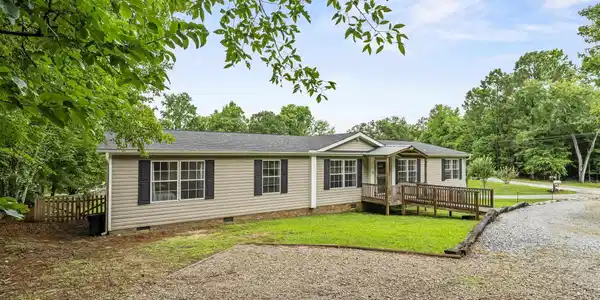 205 Newberry Shores Drive