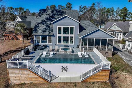 12 Waterhaven Court