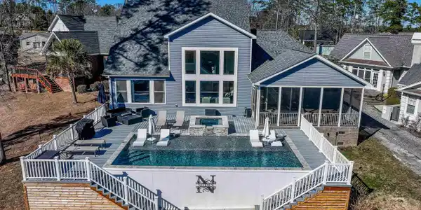 12 Waterhaven Court