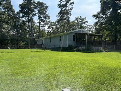 227 Lakeshore Drive