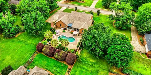 324 Bent Oak Drive