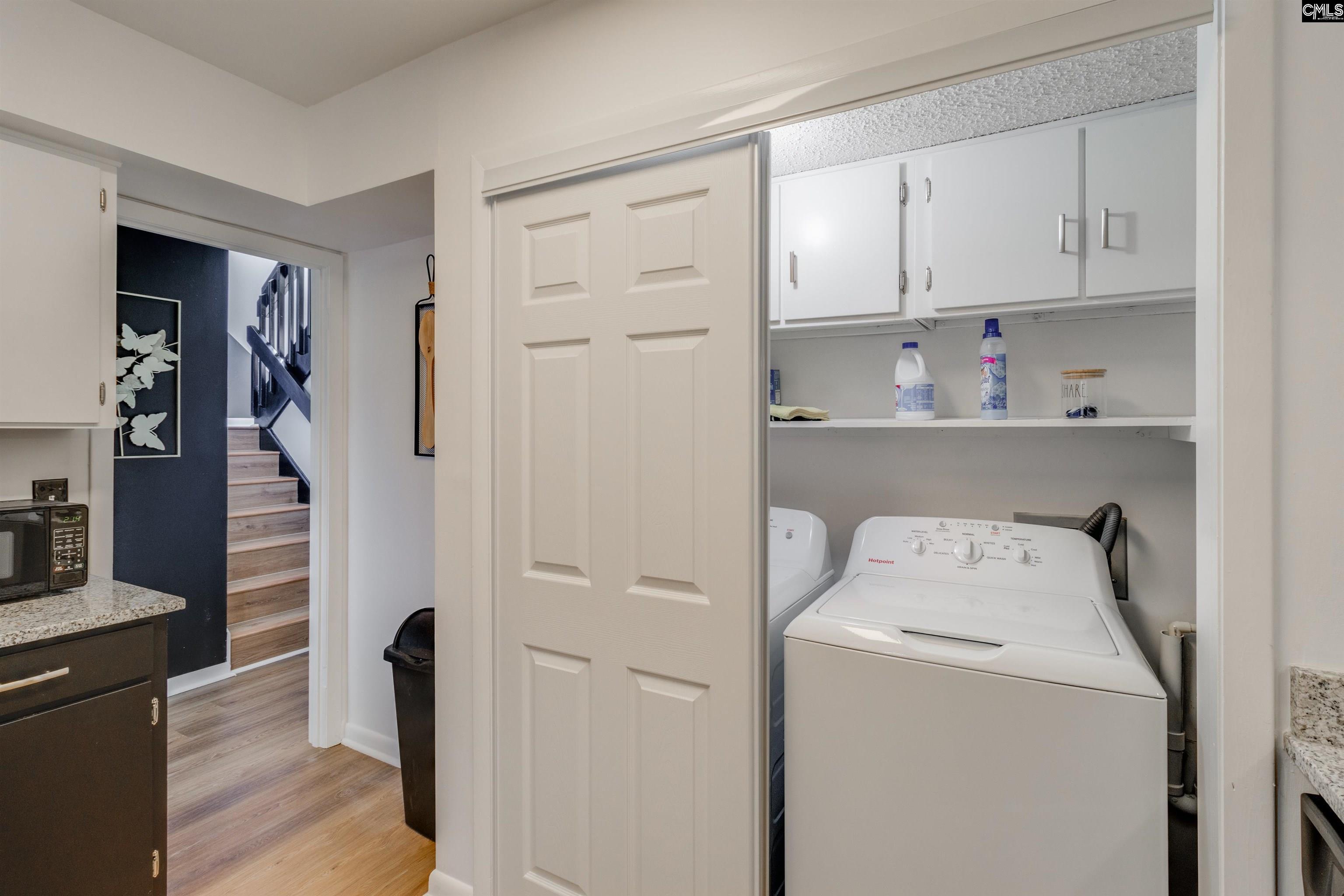 Image 3: Laundry closet in Kitchen