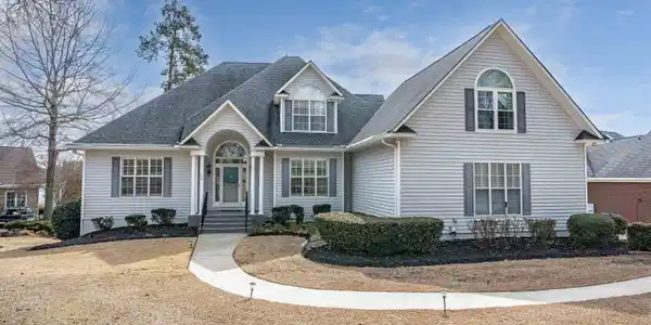 700 Plantation Court