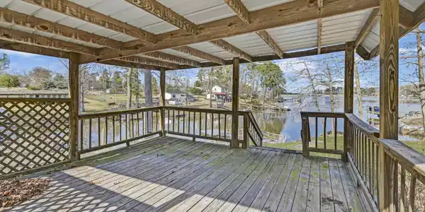 128 N Wonder Drive