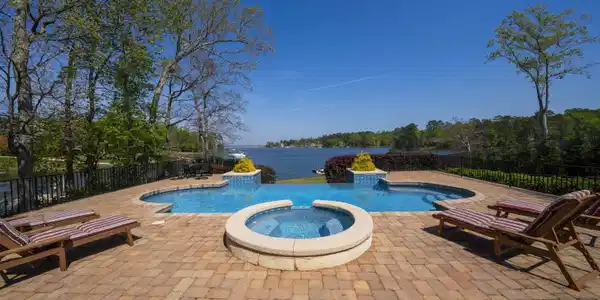 Image 3: Huge Hardscape Pool area