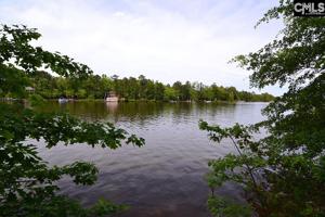 33 Shoreline Drive