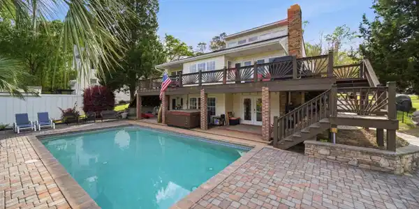 30 Rocky Cove Road