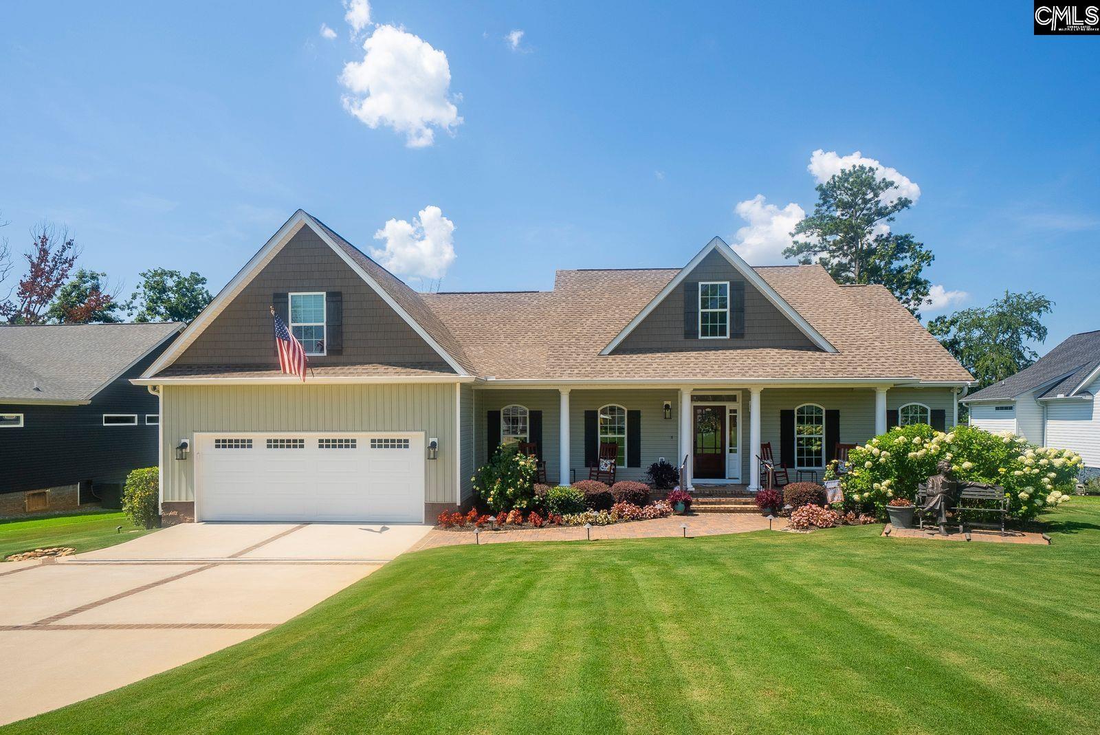 Image 2: Brick blocking in the driveway, walk ways, and front porch floor special design
