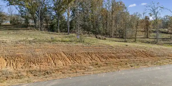 Navigator Trail