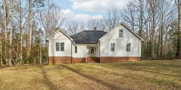 104 Fern Creek Court