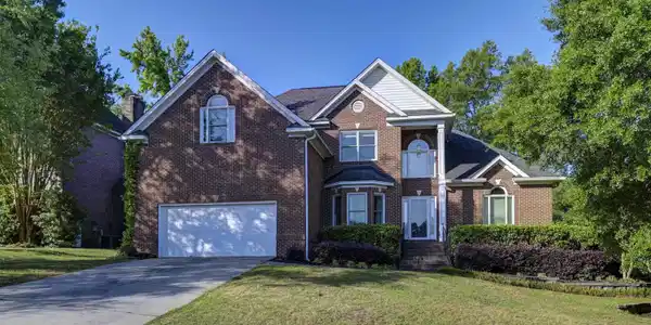620 Bay Harbor Circle