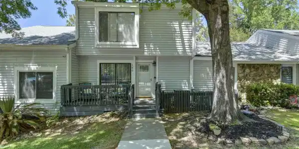 186 Mariners Row