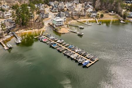400 Bay Pointe