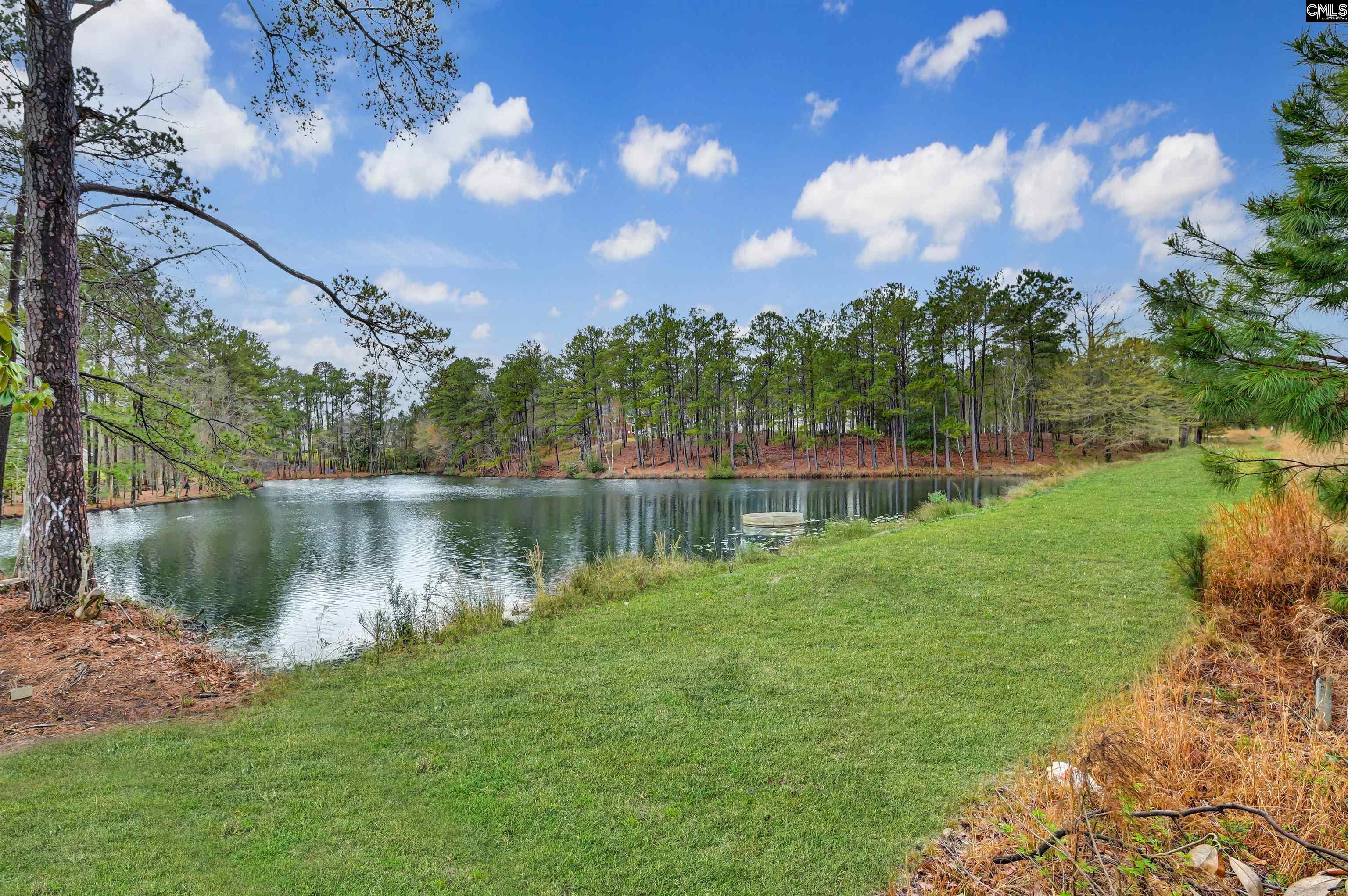 Image 1: BACKED UP TO THE WATER!