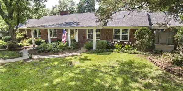 2 Dargan Court