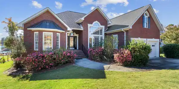 49 Sweetwater Drive