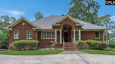 5921 Lakeshore Drive