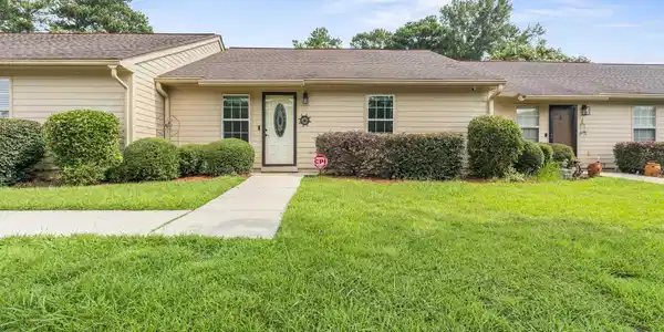3 Boardwalk Lane