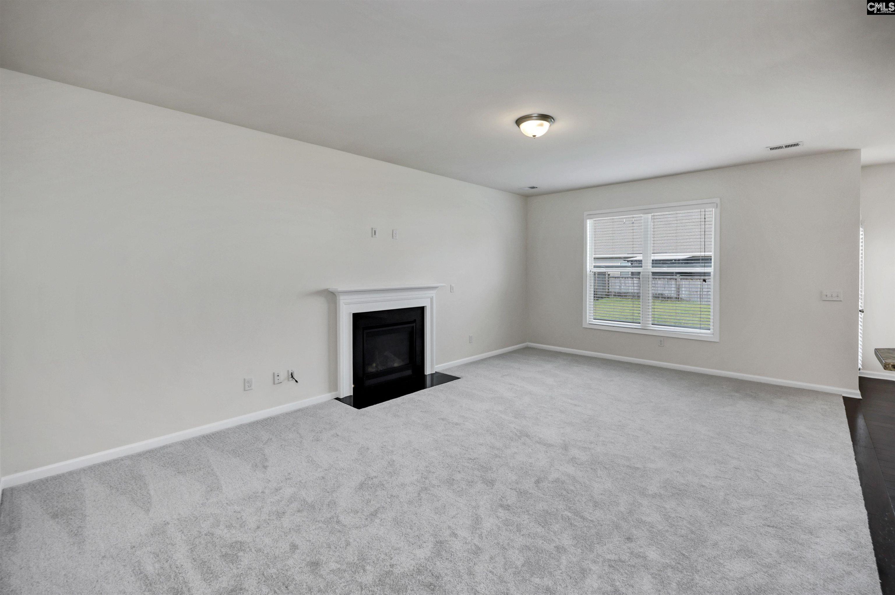 Image 2: Living Room