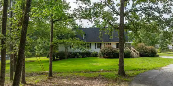233 Killian Point