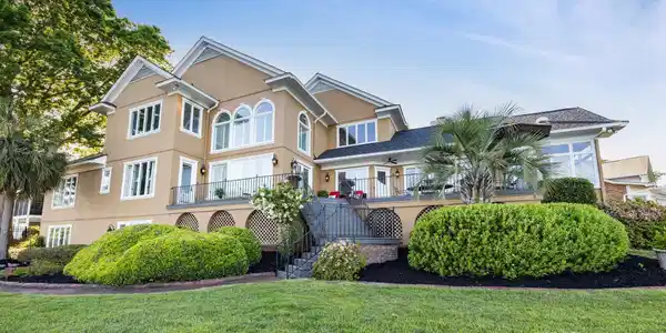 222 Lake Vista Drive