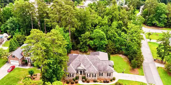 302 Lookout Hill Drive