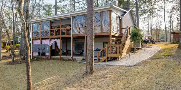 1020 Rock N Creek Road