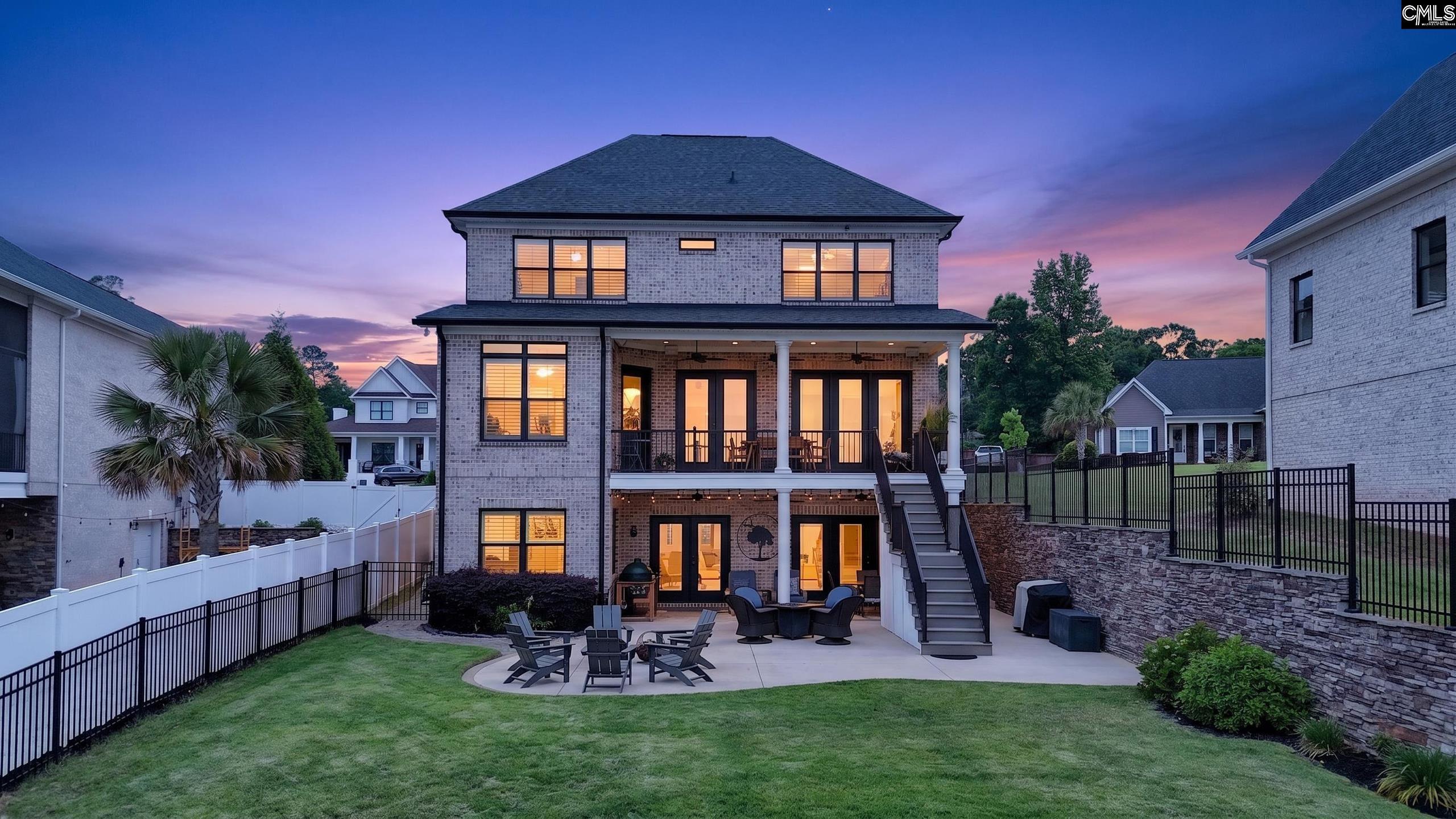 Image 0: Back Elevation