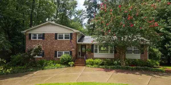 6401 Whiteoak Road