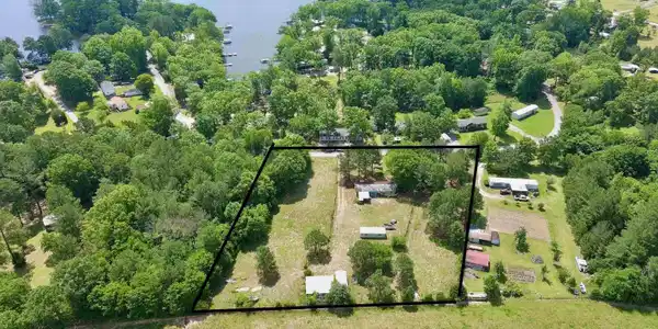 1121 Indian Creek Point