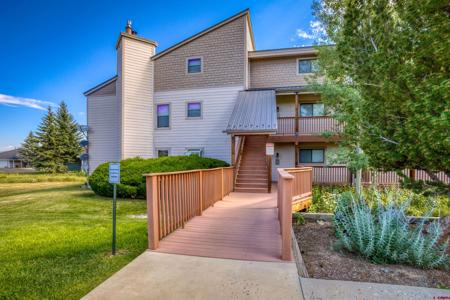 89 Valley View Drive