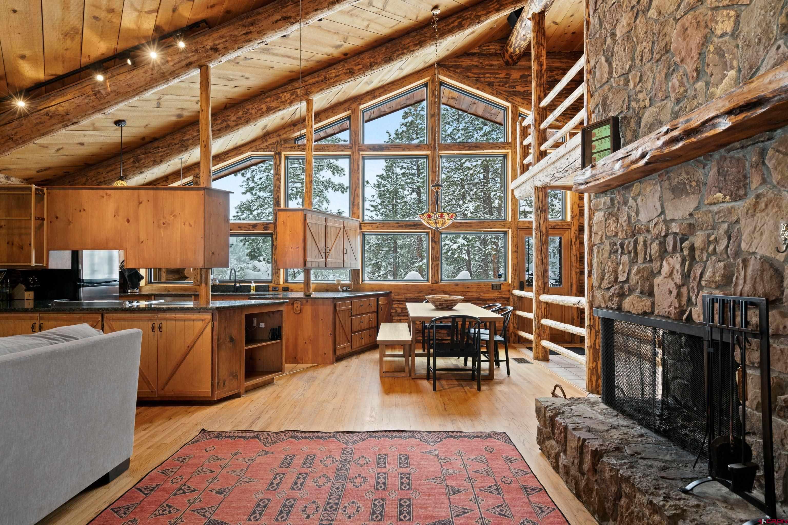 Image 4: Main Living Area