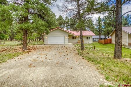 325 Oakwood Circle