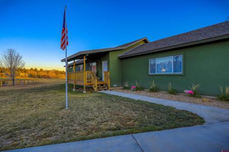 128 Divot Place