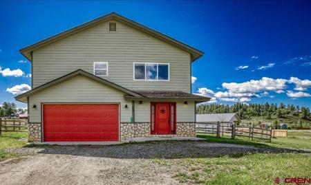 445 Saddle Circle