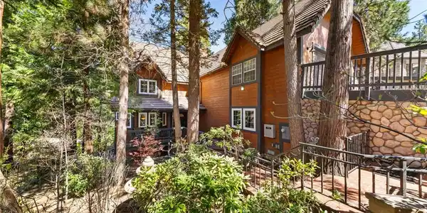 447 Bay View Drive