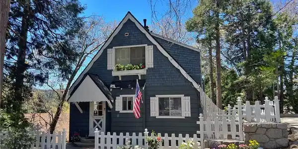 244 Manzanita Drive
