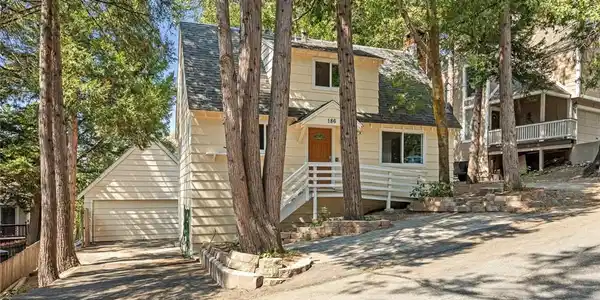 186 Hemlock Drive