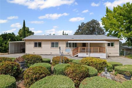 7 Rosebud Court